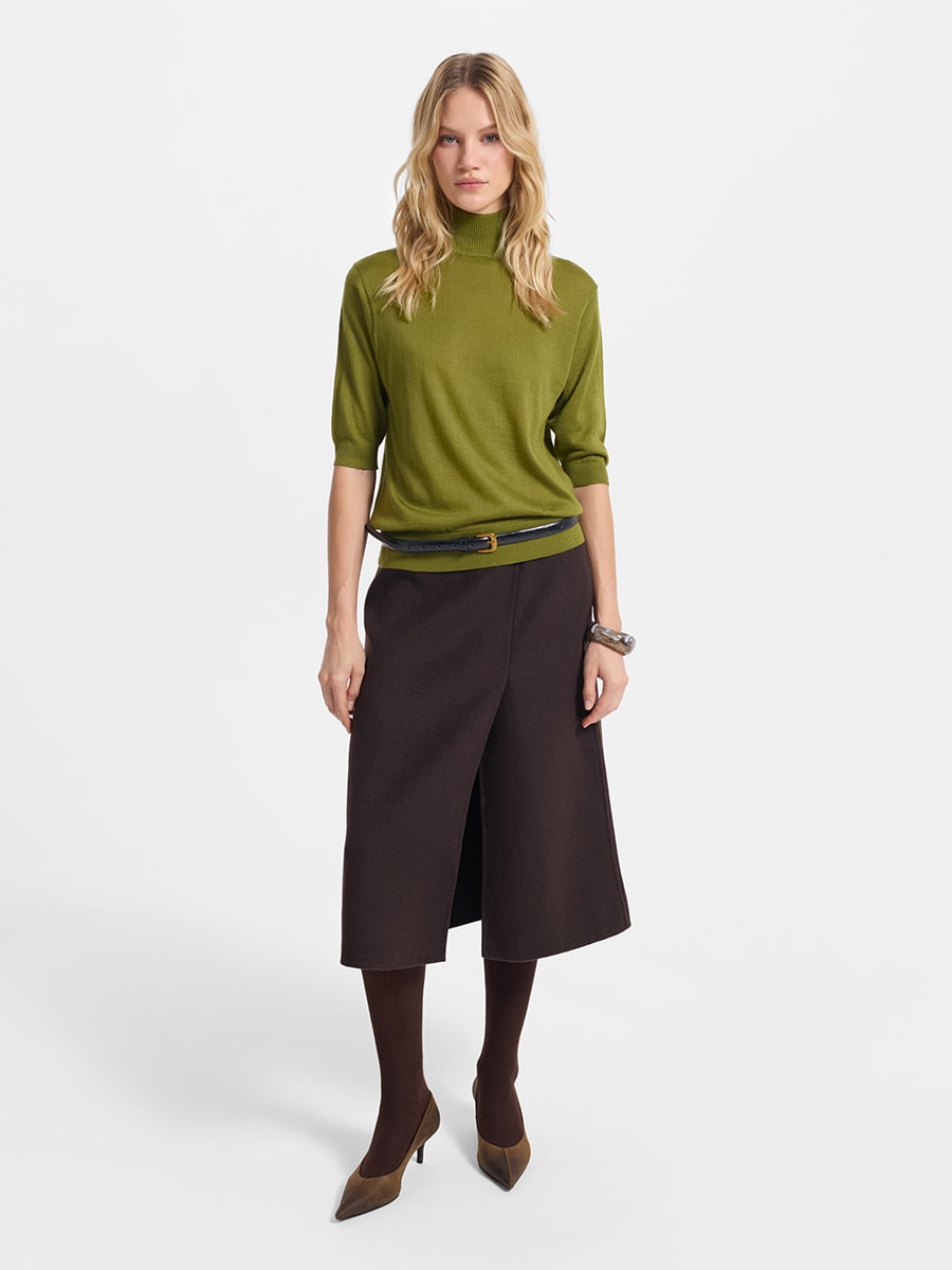 Свитер из шерсти