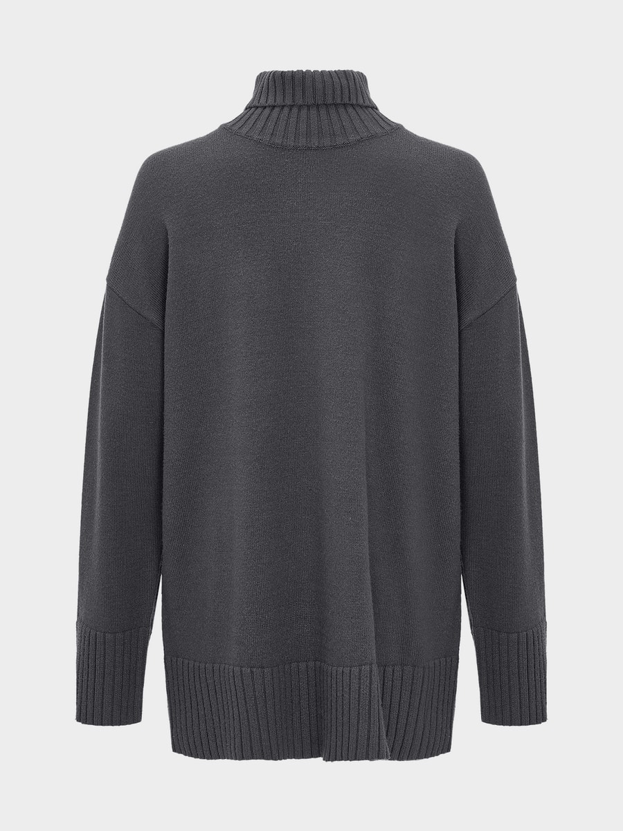 Свитер свободного кроя