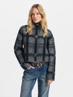 Свитер с шерстью 