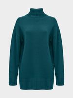 Свитер свободного кроя