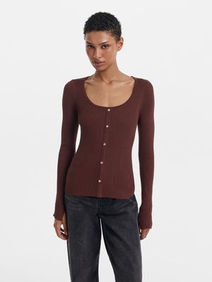 

Джемпер облегающего кроя