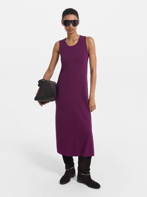 

Трикотажное платье миди