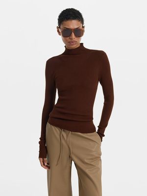 

Водолазка из вискозы