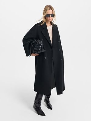 

Двубортное пальто из шерсти