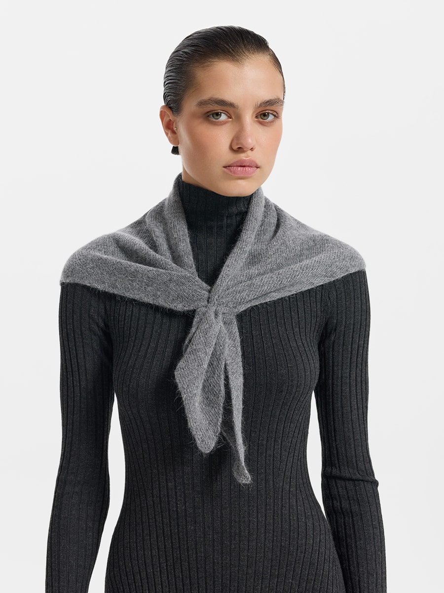 Косынка из шерсти альпака