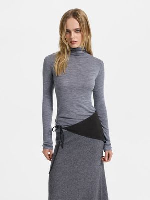 

Косынка из натуральной замши