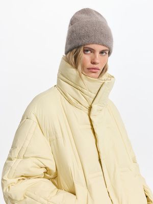 

Шапка бини с ангорой