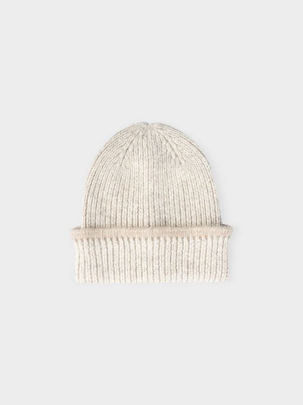 Шапка с шерстью