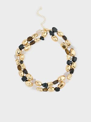 

Колье из бусин