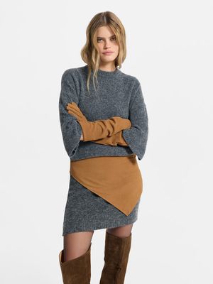 

Косынка из натуральной замши