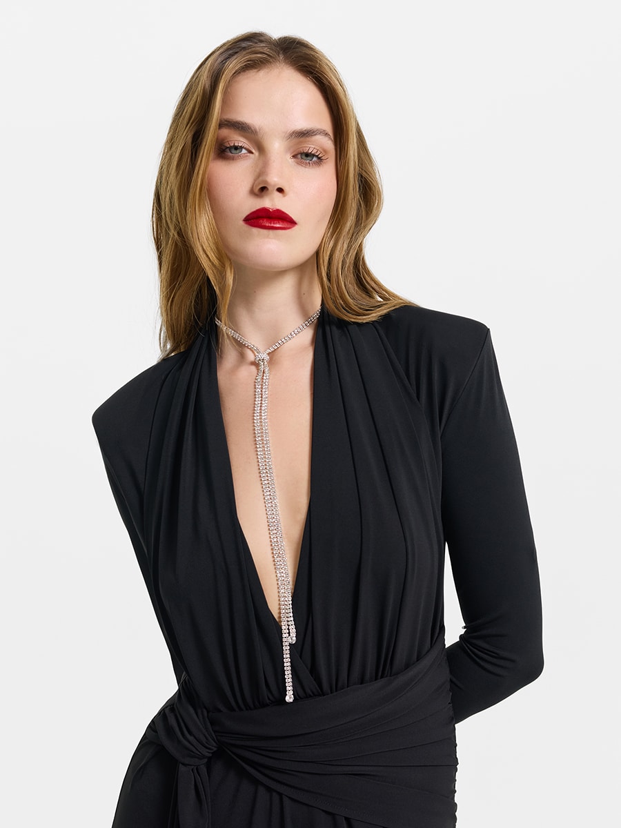 Шейное украшение