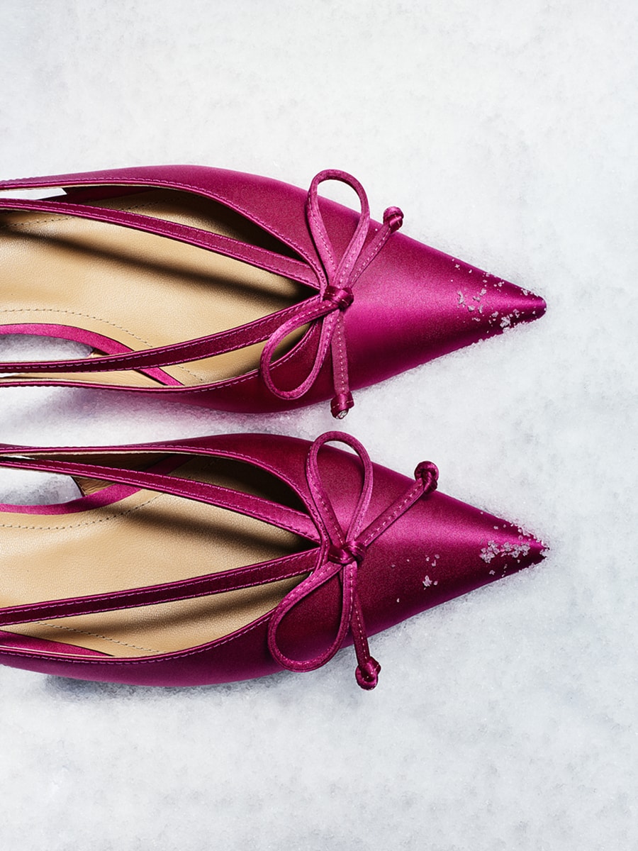 Туфли из атласа