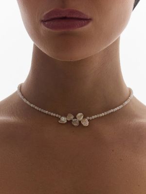 

Чокер из натурального жемчуга и ракушки