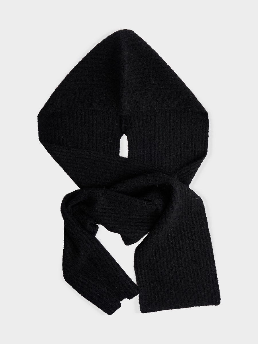 Шарф-капюшон с ангорой