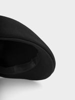 Кепи из 100% шерсти