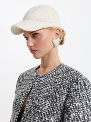 

Вязаная бейсболка с шерстью