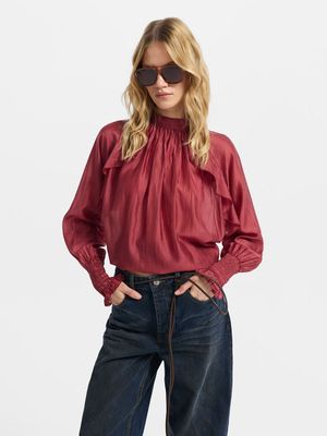 

Блузка из тенселя с оборками