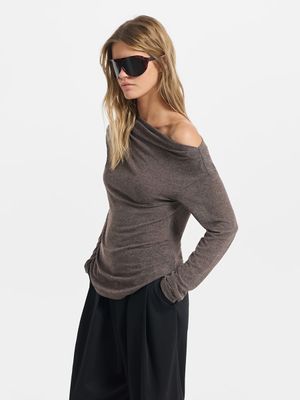 

Лонгслив асимметричного кроя с драпировкой