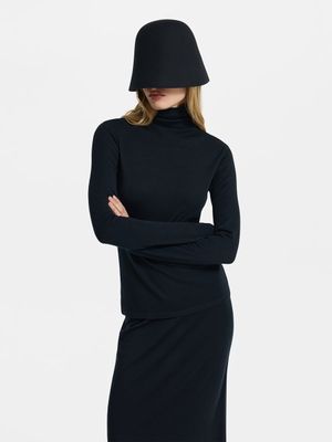 

Водолазка из 100% шерсти