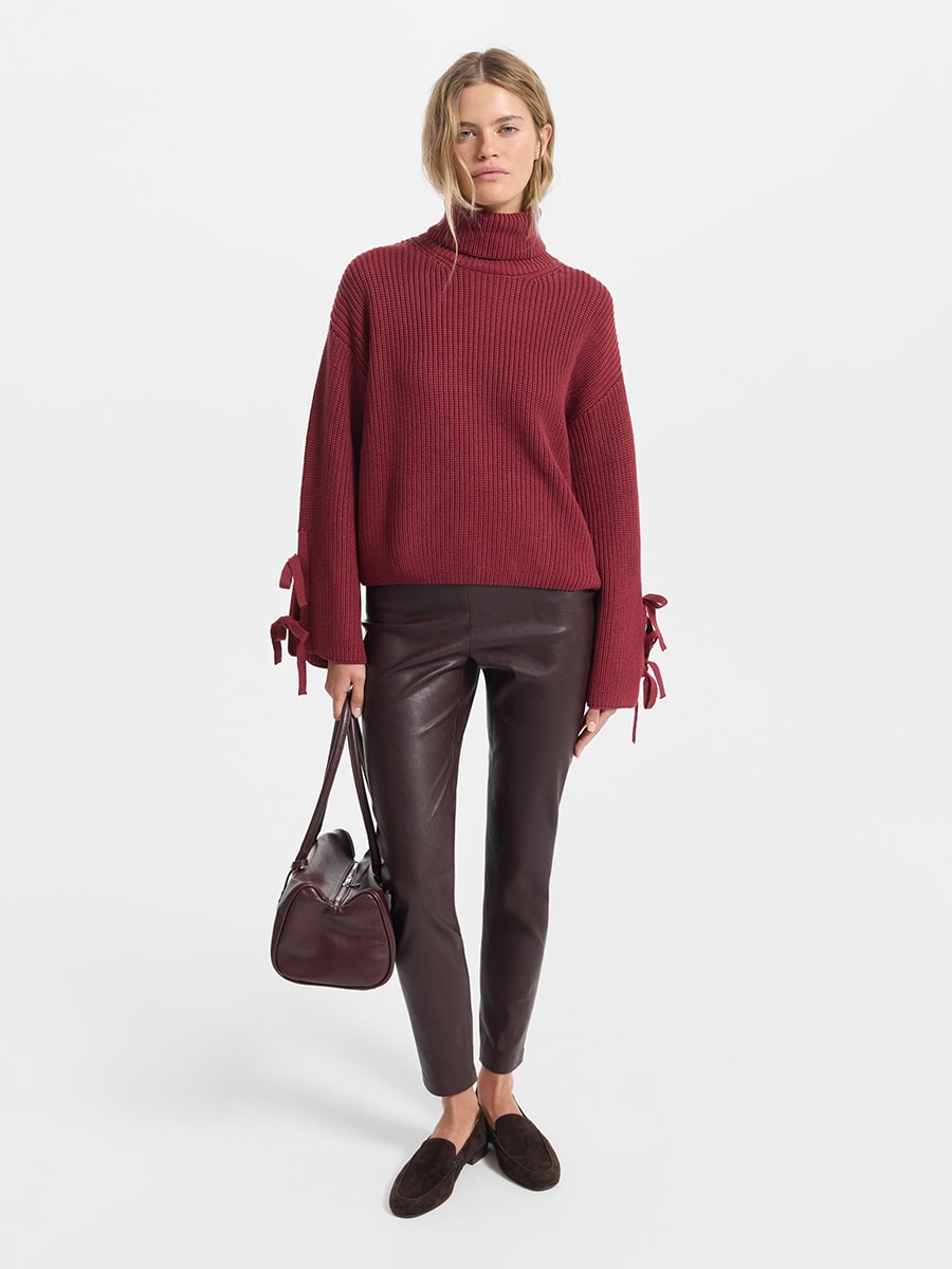 Легинсы из экокожи