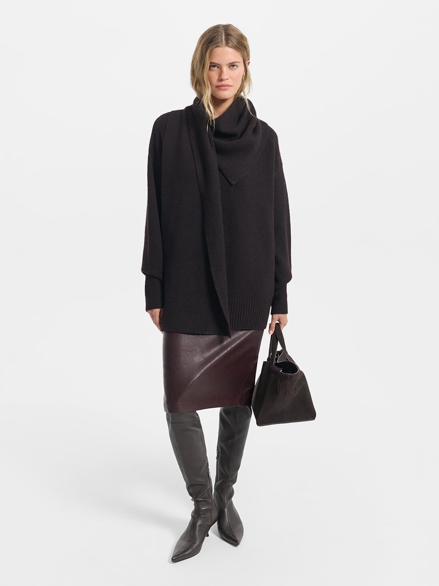 Свитер с шерстью 