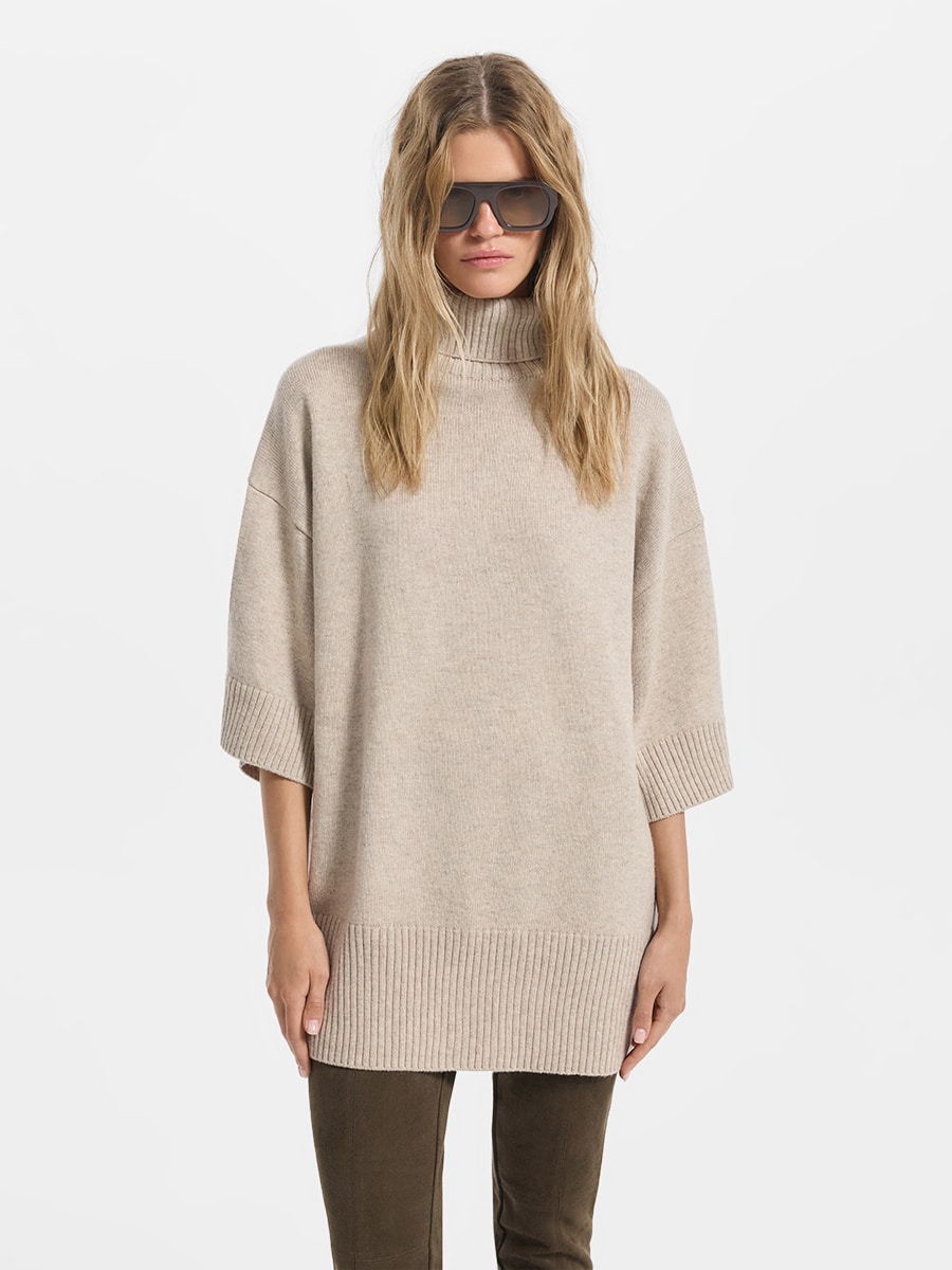 Свитер из шерсти