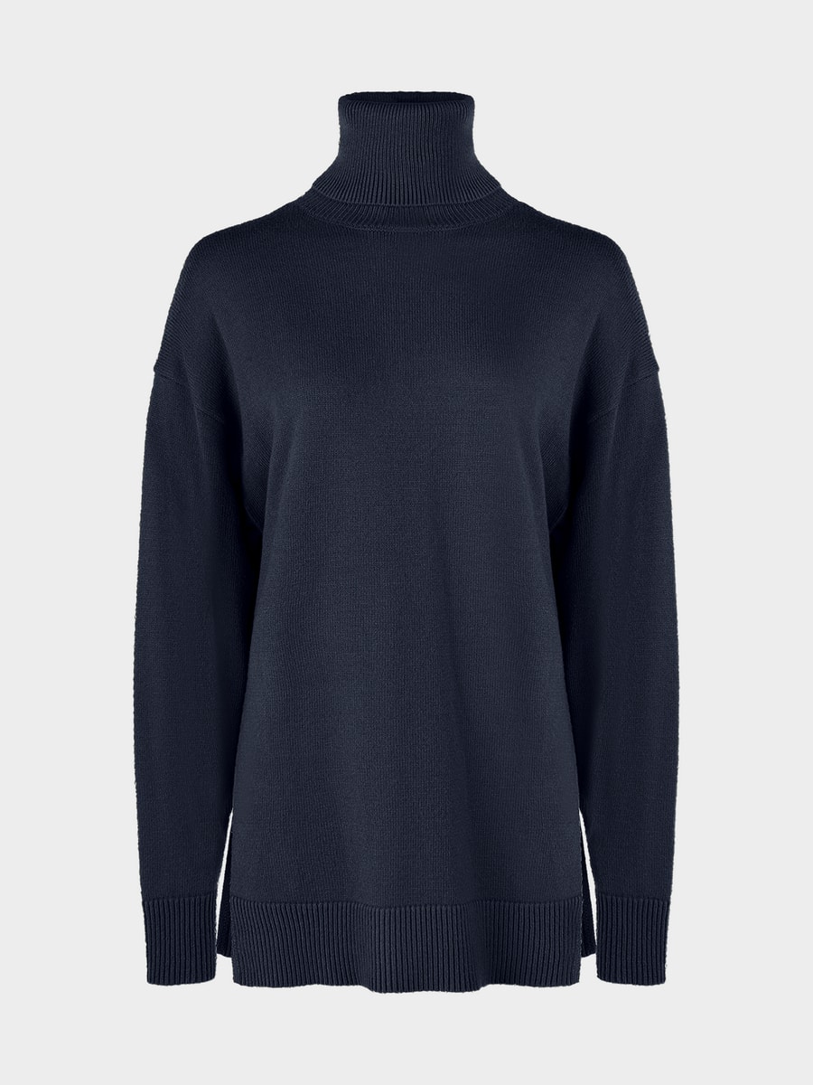 Свитер свободного кроя