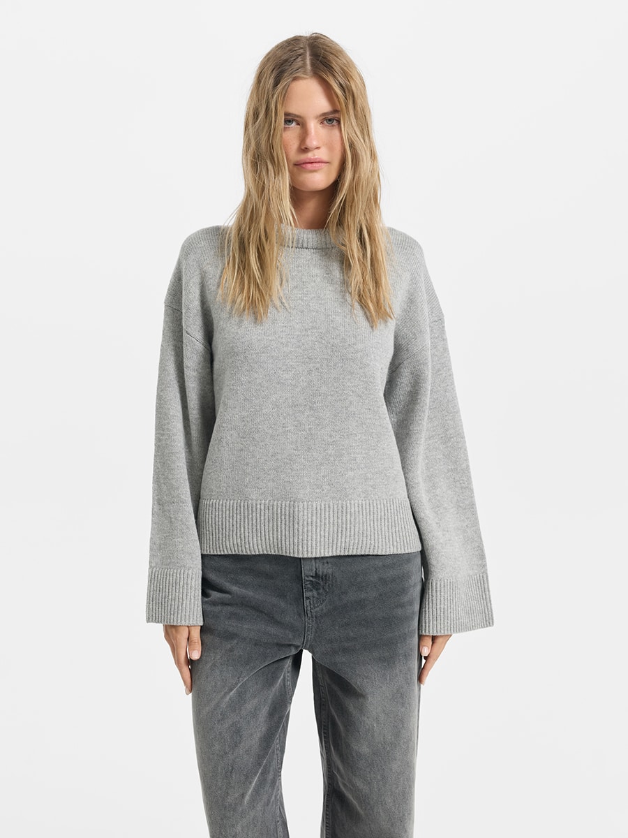 Джемпер из шерсти