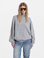 Свитер из шерсти