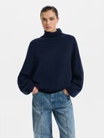 Свитер из шерсти