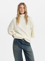 Свитер из шерсти