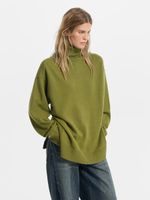 Свитер свободного кроя