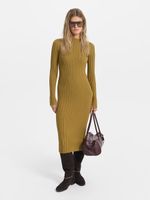 Трикотажное платье миди