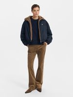 Джемпер с разрезами