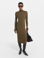 Трикотажное платье миди