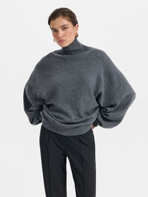 

Свитер оверсайз из шерсти