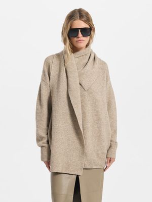 

Свитер с шерстью