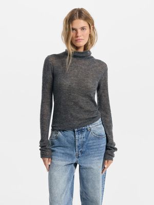 

Водолазка из шерсти альпака