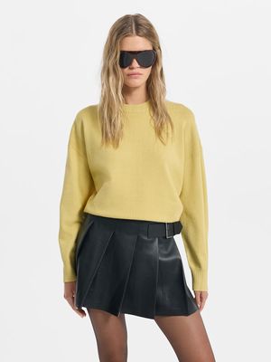 

Джемпер с разрезами