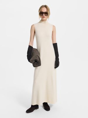 

Трикотажное платье из ангоры с шерстью енота