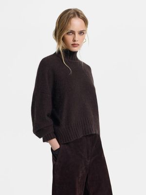 

Свитер с ангорой