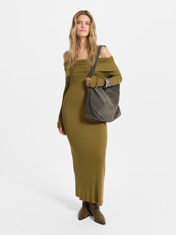 Трикотажное платье