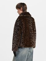 Леопардовая шуба 
