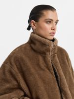 Бомбер с искусственным мехом