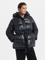 Стеганая куртка с капюшоном