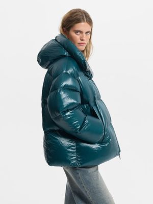 

Стеганый пуховик с натуральным пухом