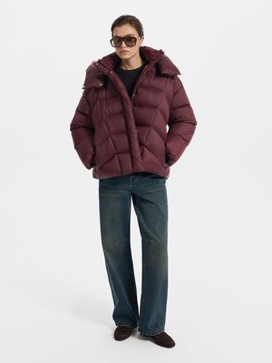 

Стеганый пуховик с натуральным пухом