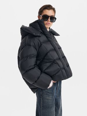 

Стеганый пуховик с натуральным пухом