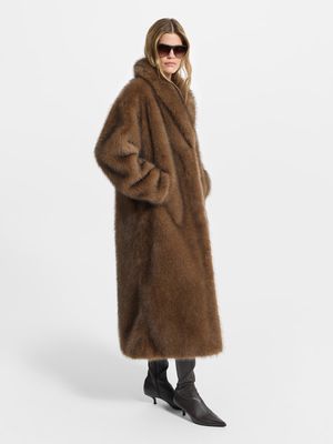 

Длинная шуба из экомеха