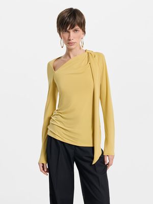 

Лонгслив с асимметричным вырезом